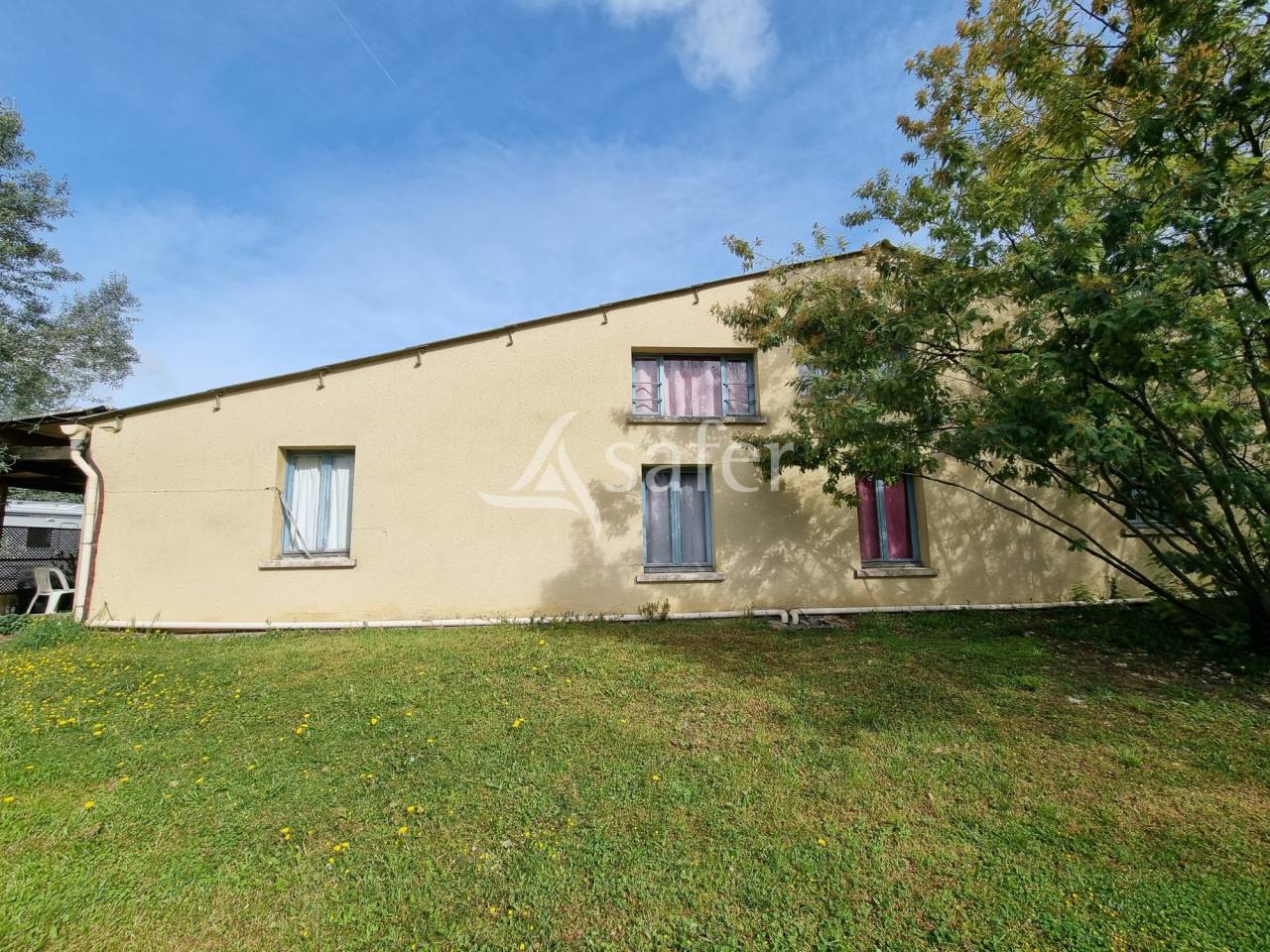 Domaine de caractère sur 44 ha Est du Lot proche Dordogne