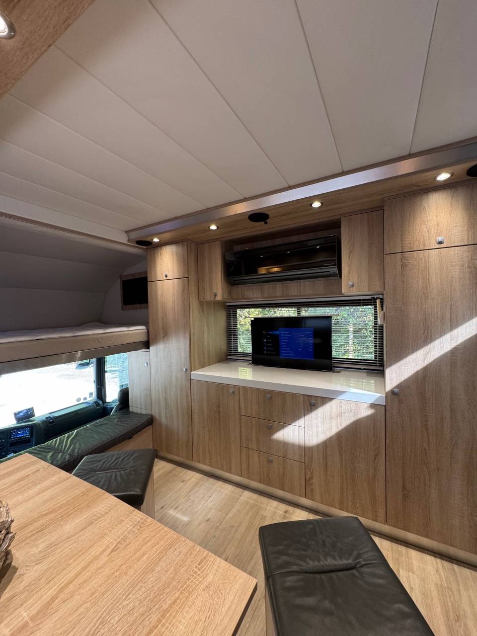 STX 26/380 - 5 chevaux avec pop out et push up