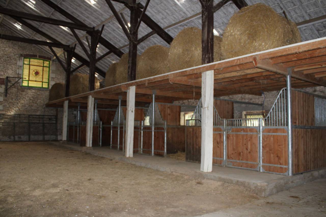 PROPRIETE DE 40 HECTARES DANS LE LOT ET GARONNE