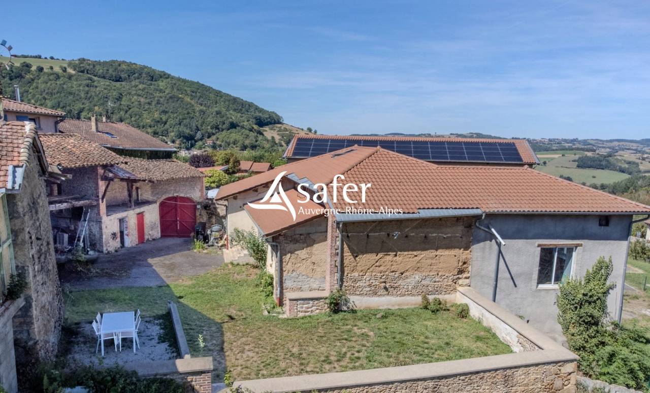 FERME AUTHENTIQUE EN PIERRE - PROXIMITE YZERON