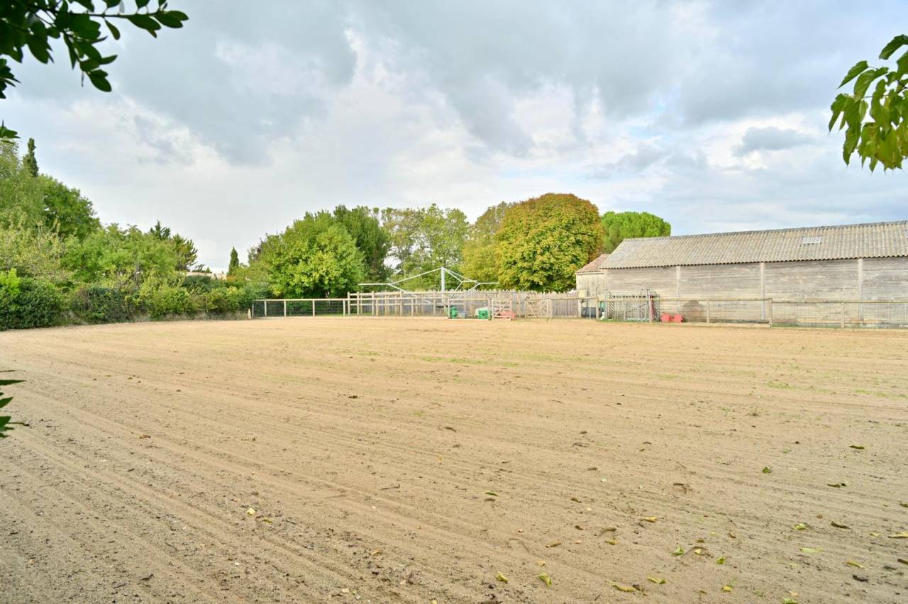 Propriété équestre de charme sur 1,3 ha 20 mn de ROYAN