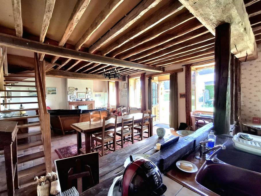 Pté A VOCATION EQUESTRE  DANS L'YONNE  SUR 8605 M² 