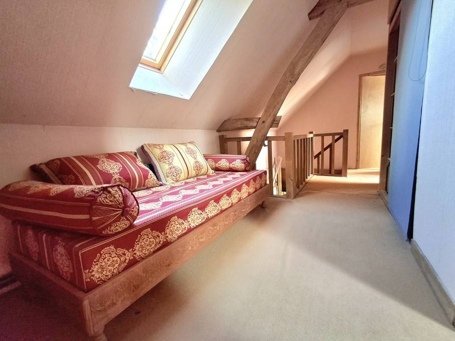 Pté A VOCATION EQUESTRE  DANS L'YONNE  SUR 8605 M² 