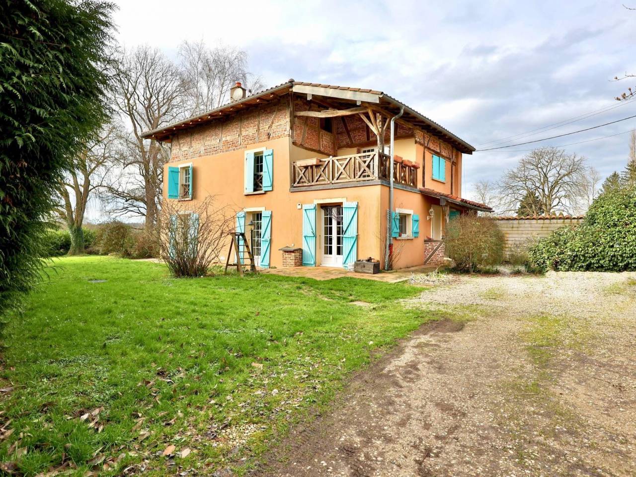 OPPORTUNITÉ Charmante propriété équestre clé en main 01