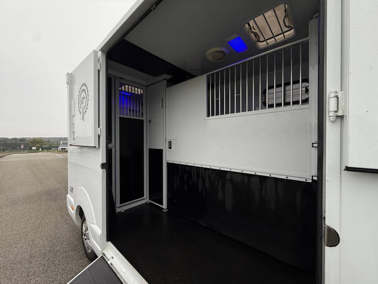 VL MTM FILOVAN MASTER STALLE 165 CH 3P-GARANTIE - VENDU