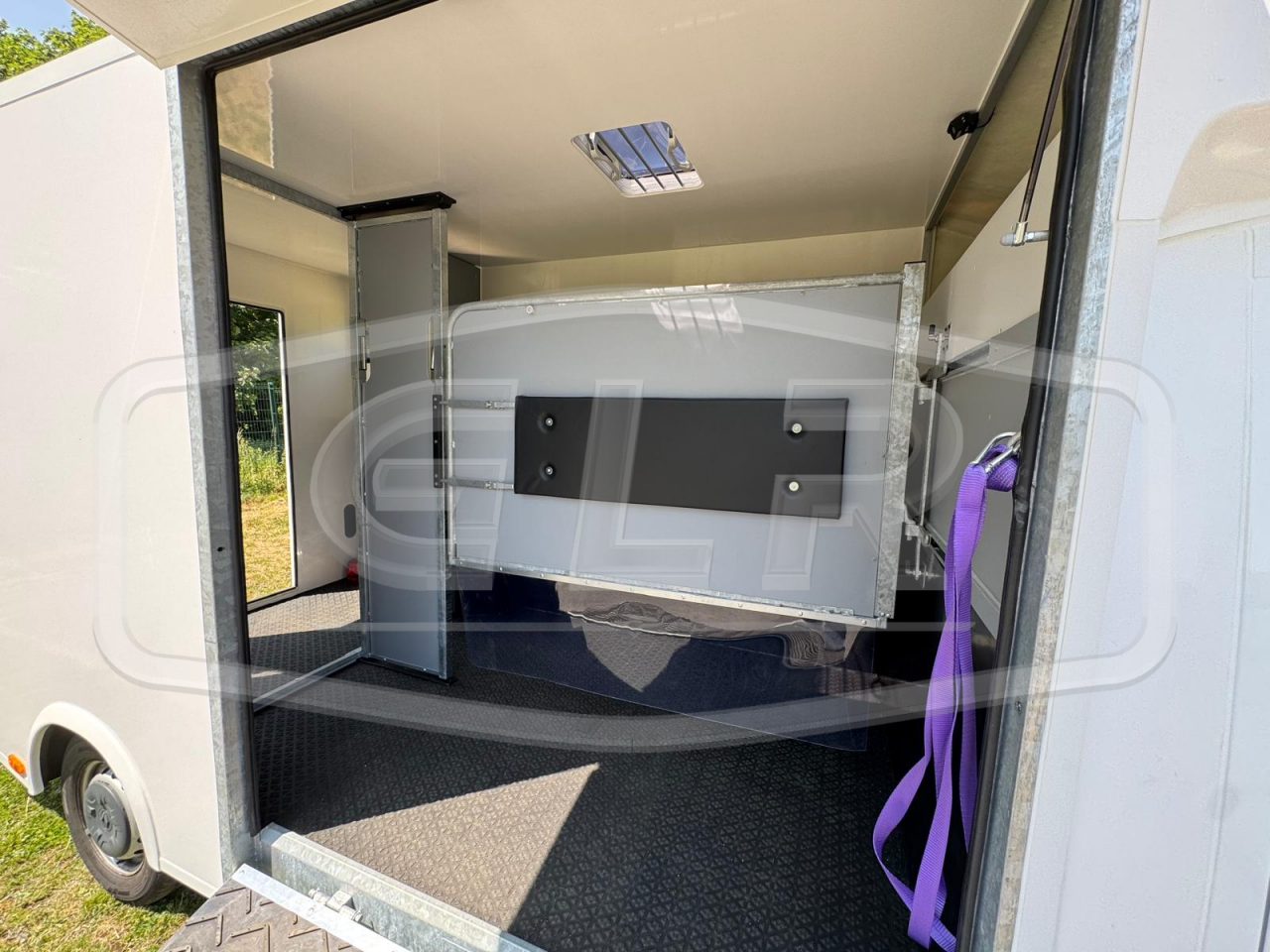 RENAULT MASTER 4 – 2020 – 3 PLACES – STALLE – 53 000KM