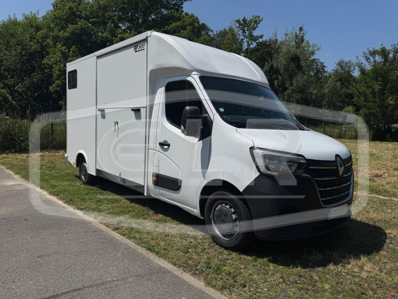 RENAULT MASTER 4 – 2020 – 3 PLACES – STALLE – 53 000KM