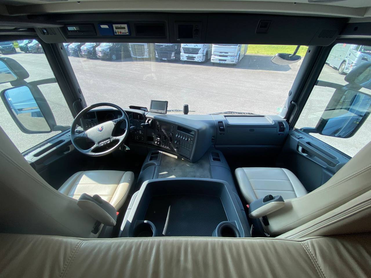 A VENDRE SCANIA P 410 5 chevaux 