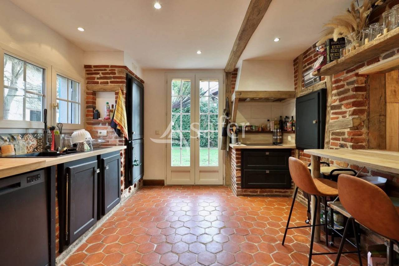 CHANOZ CHATENAY - Propriété équestre