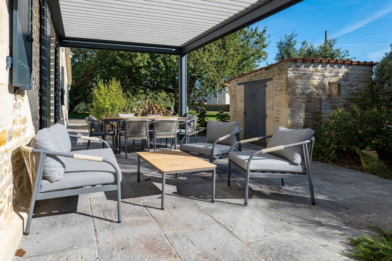 Charmante propriété équestre de 6ha (85)