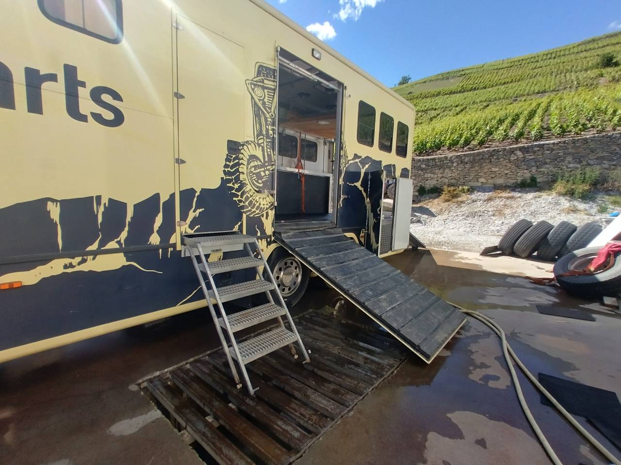 Scania L144 6x2 400cv 