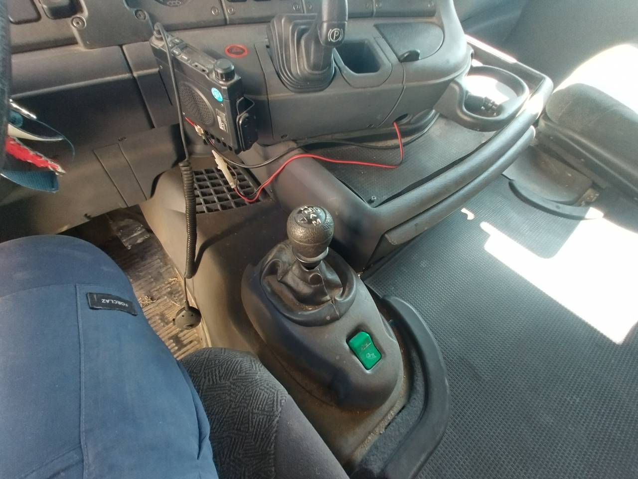 Scania L144 6x2 400cv 