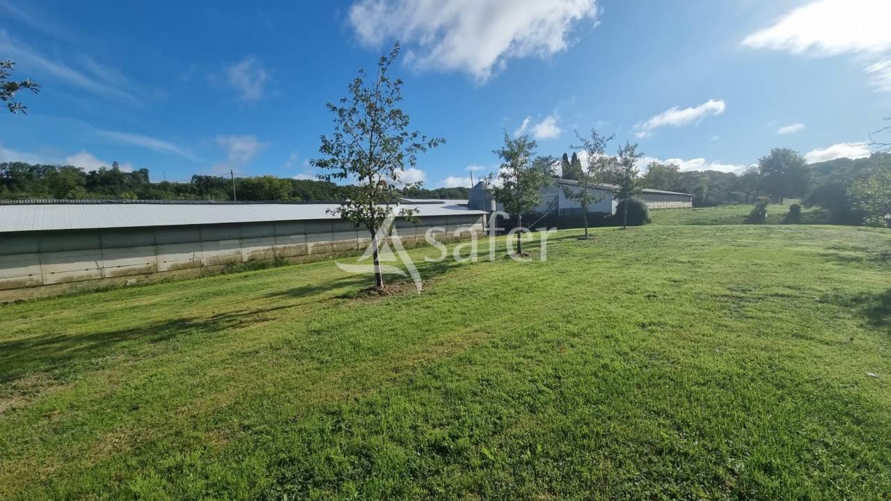 Proche Vic-Fezensac - Propriété de 7,6ha