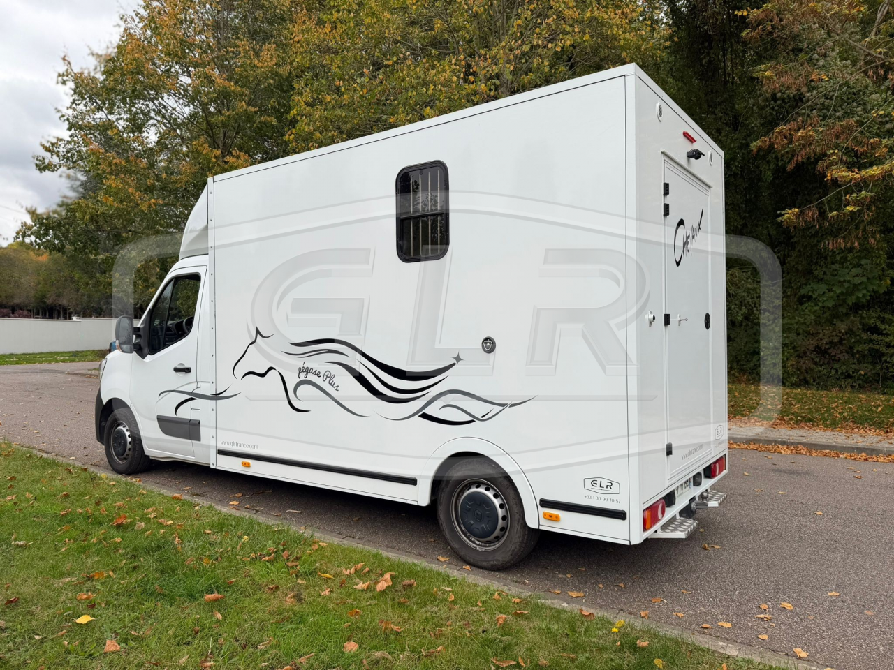 RENAULT MASTER 4 – 2023 - 165CV - STALLE - 15 000KM