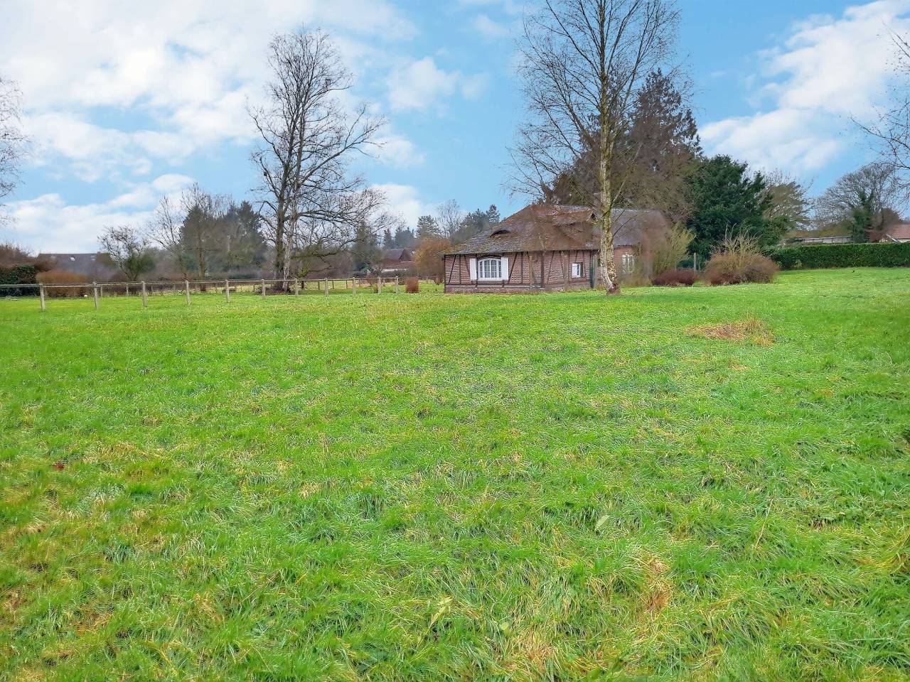 Maison 7 pièces avec dépendance et Box chevaux