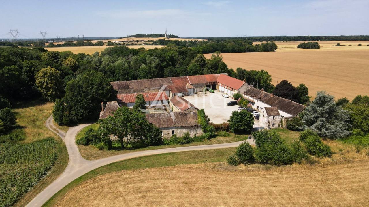 Propriété agricole 445ha avec bâti