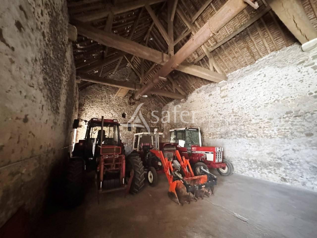 Propriété agricole 445ha avec bâti