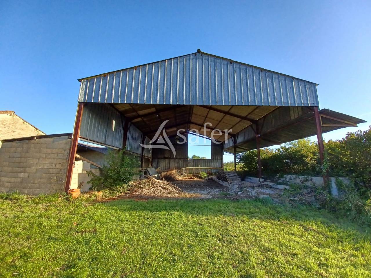 Propriété Rurale sur 12 hectares