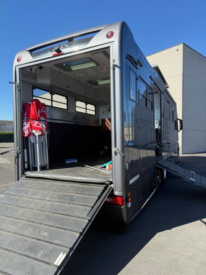 Mercedes Actros Stephex 