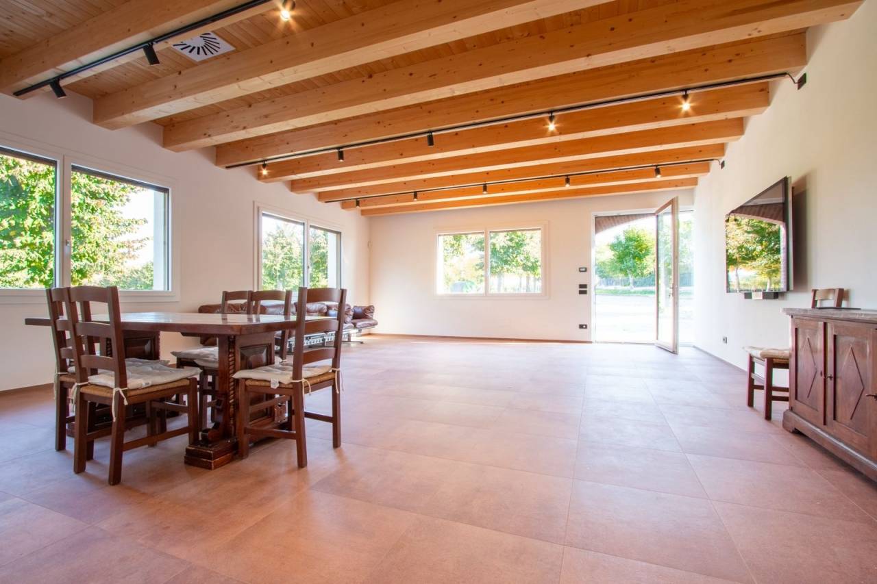 Ferme équestre A vendre Verona