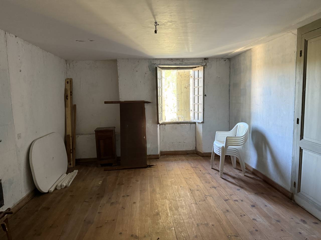 En gironde, sur 28 hect propriété à vocation équestre