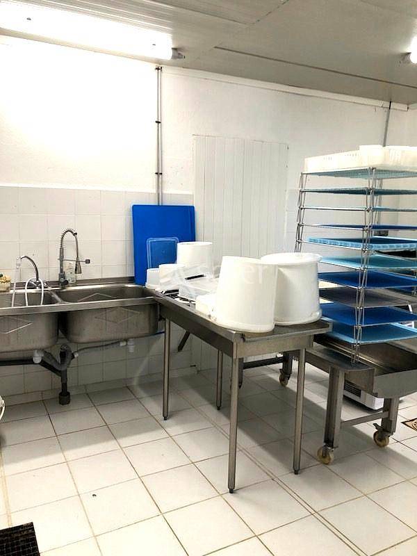 Petite exploitation &agrave; vocation &eacute;levage avec atelier transforma