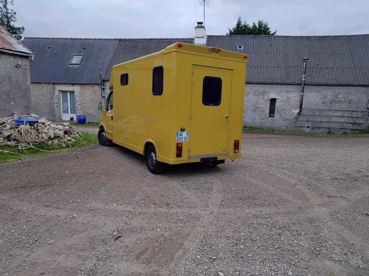 RENAULT MASTER 2,5L DCI 150 CV BVR