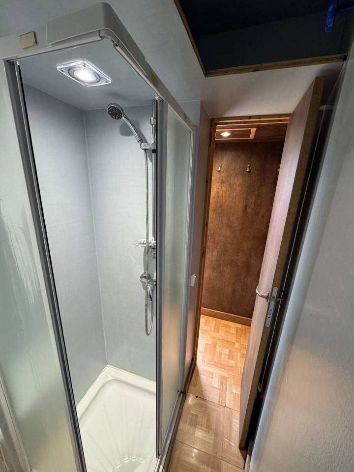 VOLVO 85000km 6 CHEVAUX - VENDU