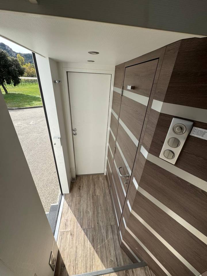 EQUIX MERCEDES 25/510 2 CHEVAUX