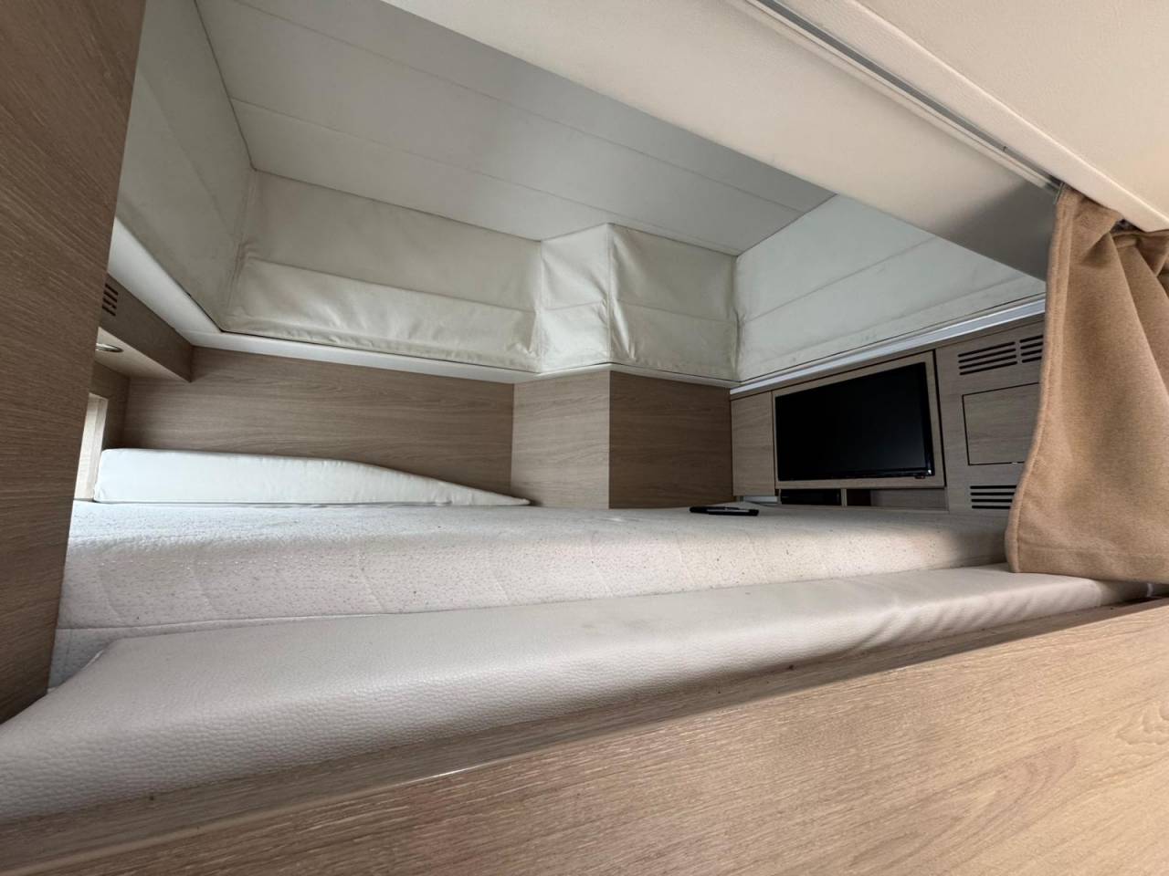 EQUIX MERCEDES 25/510 2 CHEVAUX