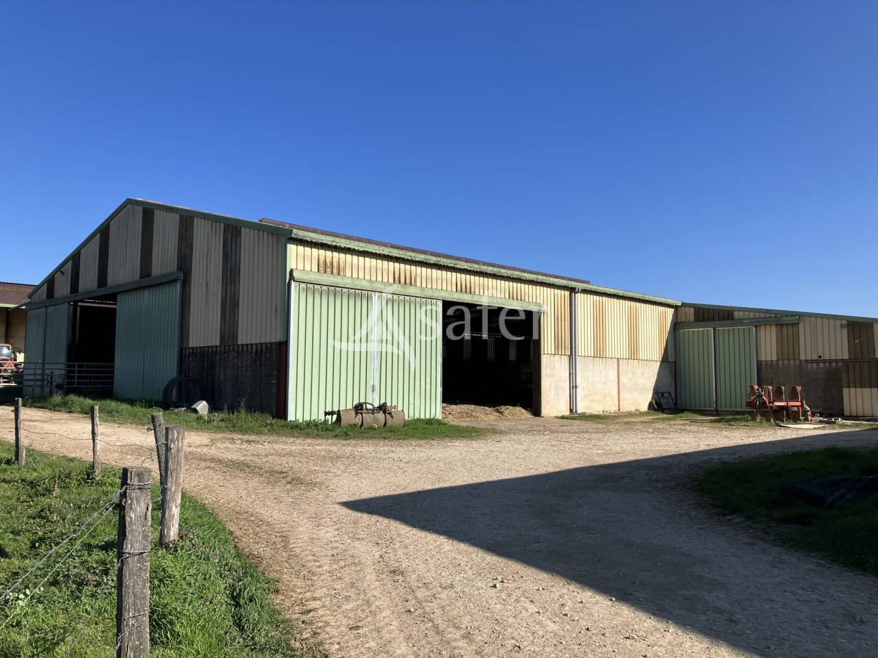 Exploitation laitière 170 ha