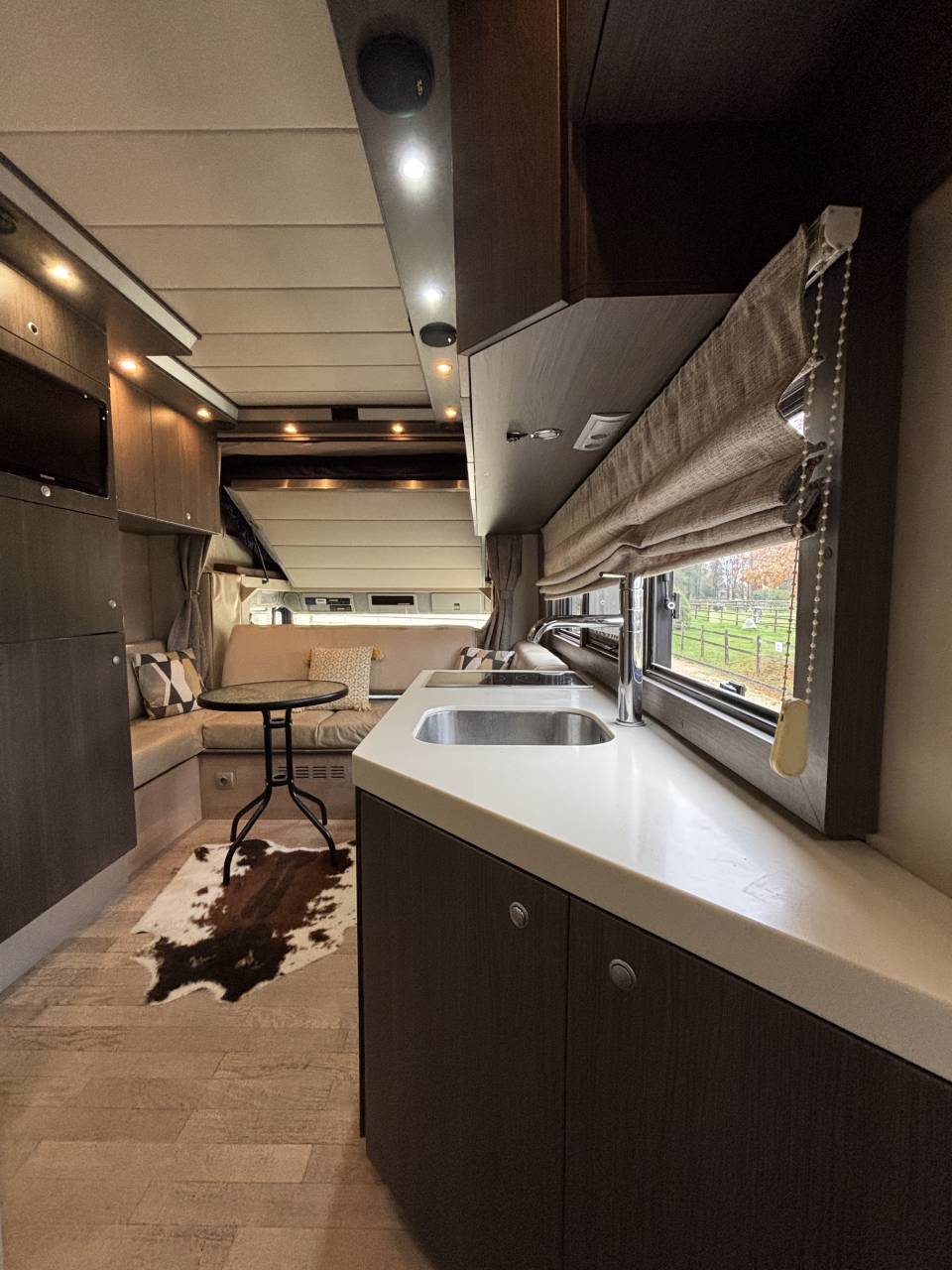 IVECO STRALIS 19 T 360 CHX CARROSERIE STX 7 PLACES CHX