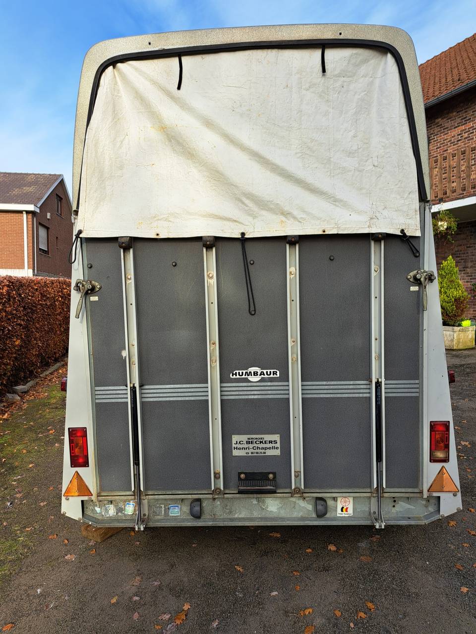 Van Humbaur 2 chevaux