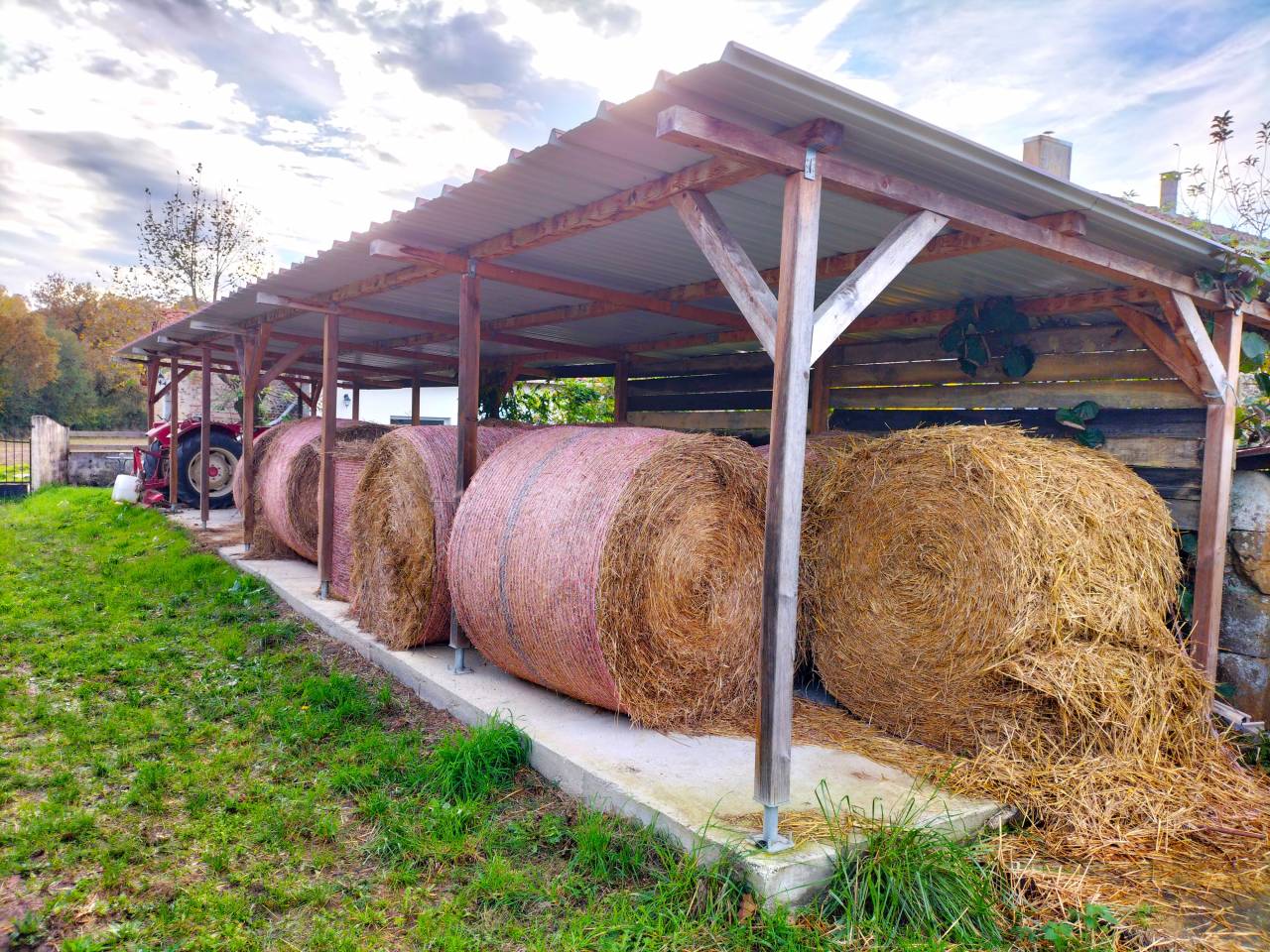 Landes, A vendre propriété équestre avec gites.