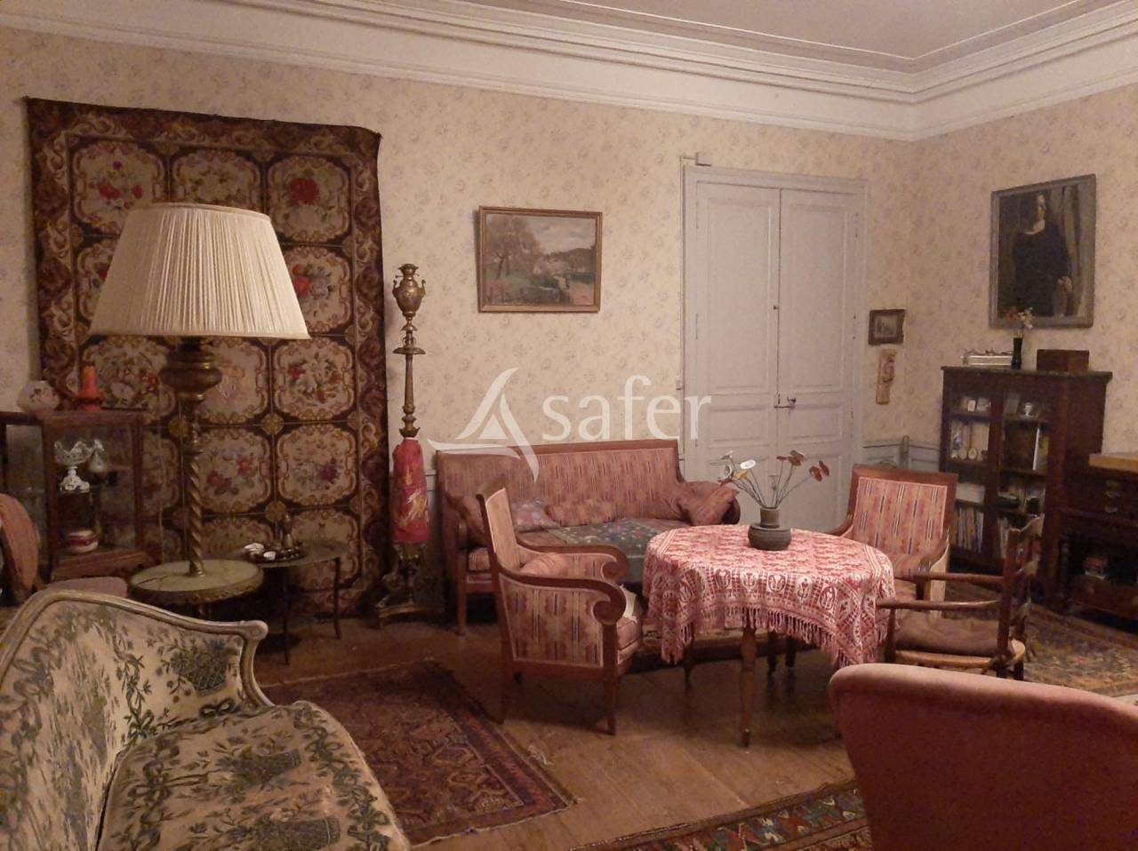 Maison de maître et gîtes sur 11ha en Périgord vert