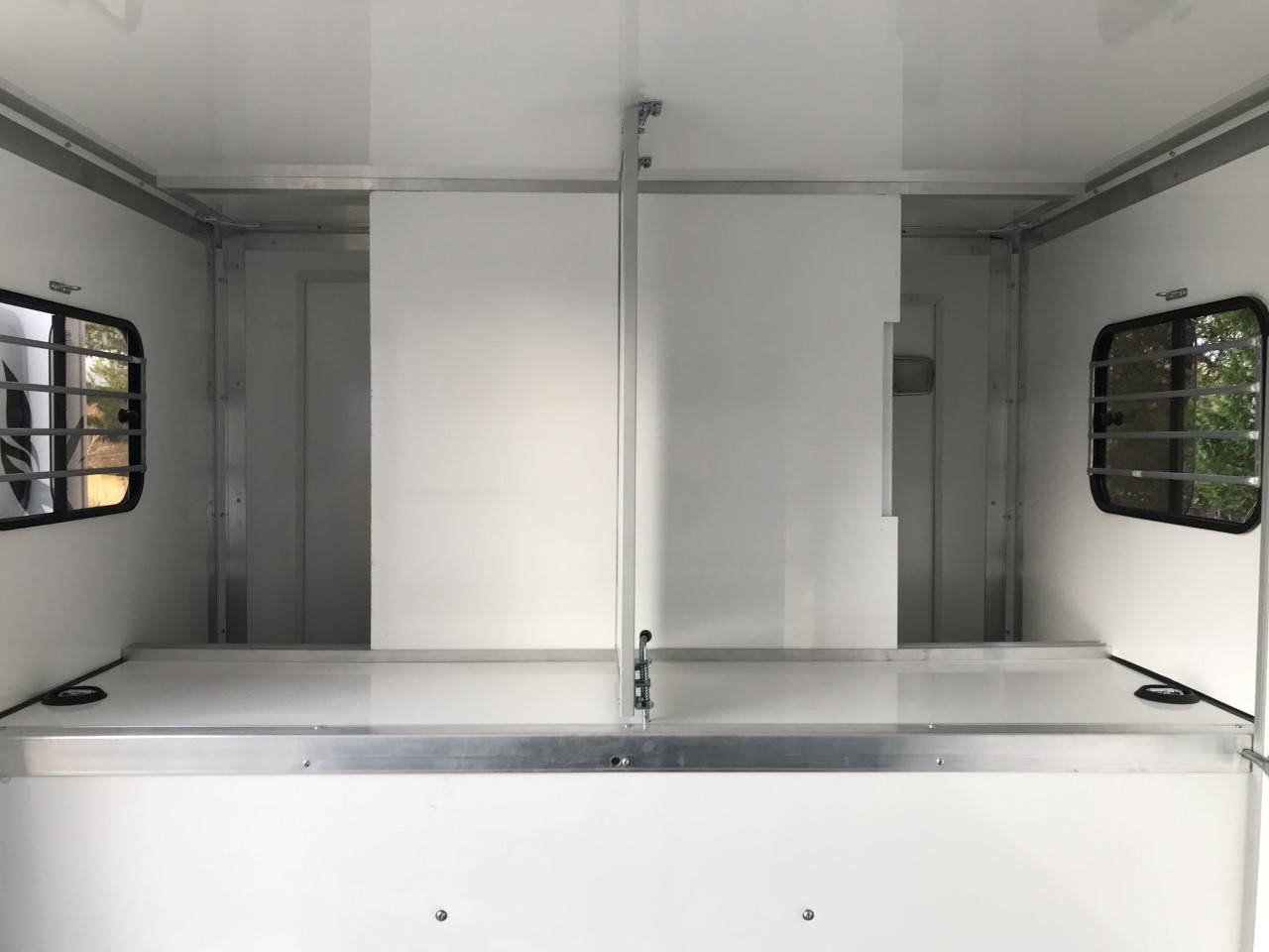 Renault master carrosserie neuve 12/2017 72 000 kms 