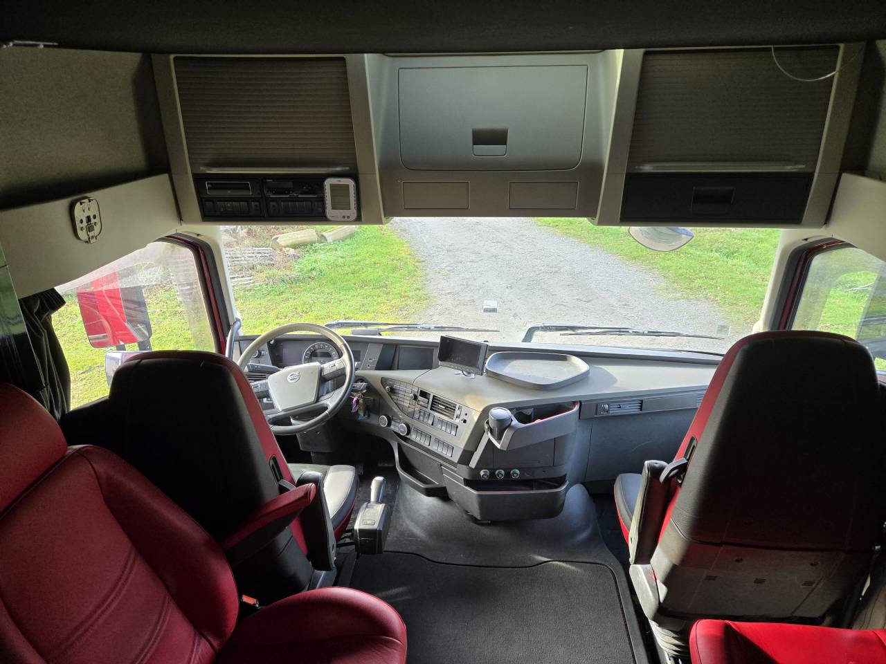 Volvo fh 460ch 2017 50800km 7places chevaux tts options