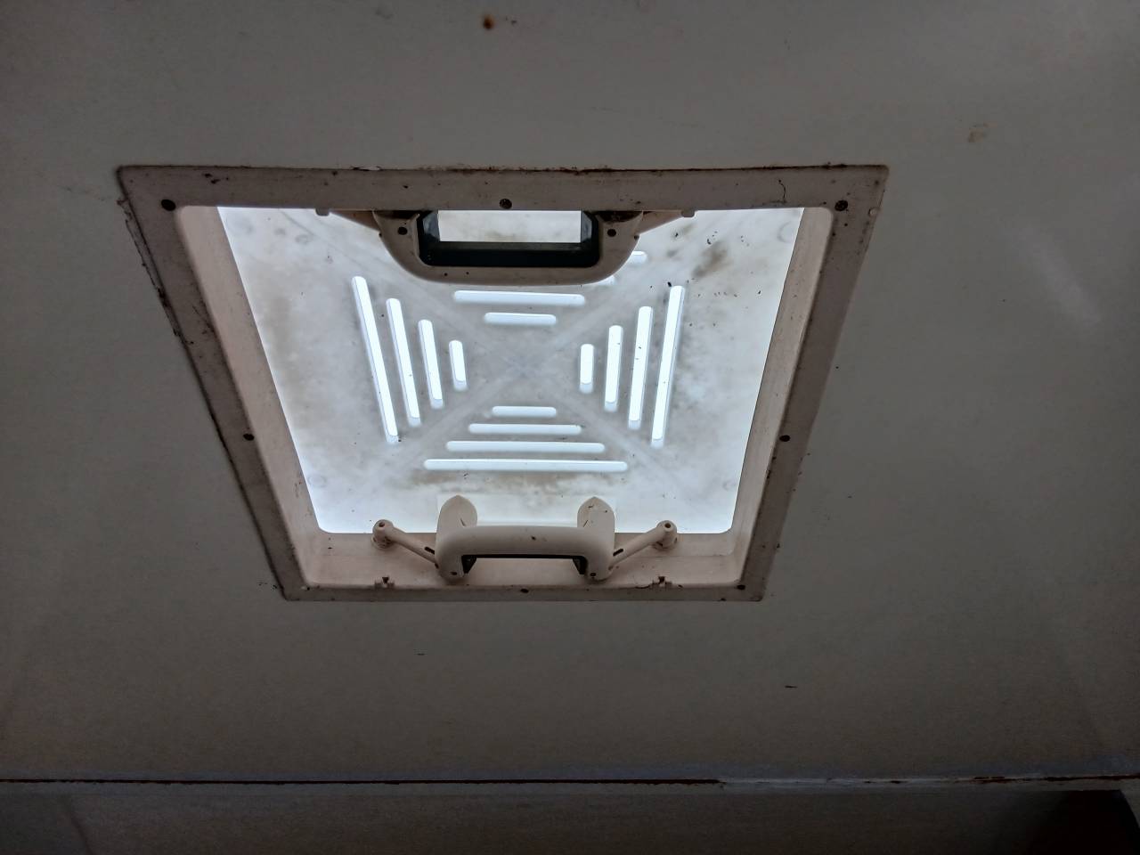 RENAULT MASTER 2.8 dTi Transport pour deux chevaux