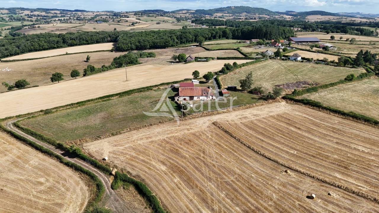 Charmante fermette isolée secteur Gueugnon