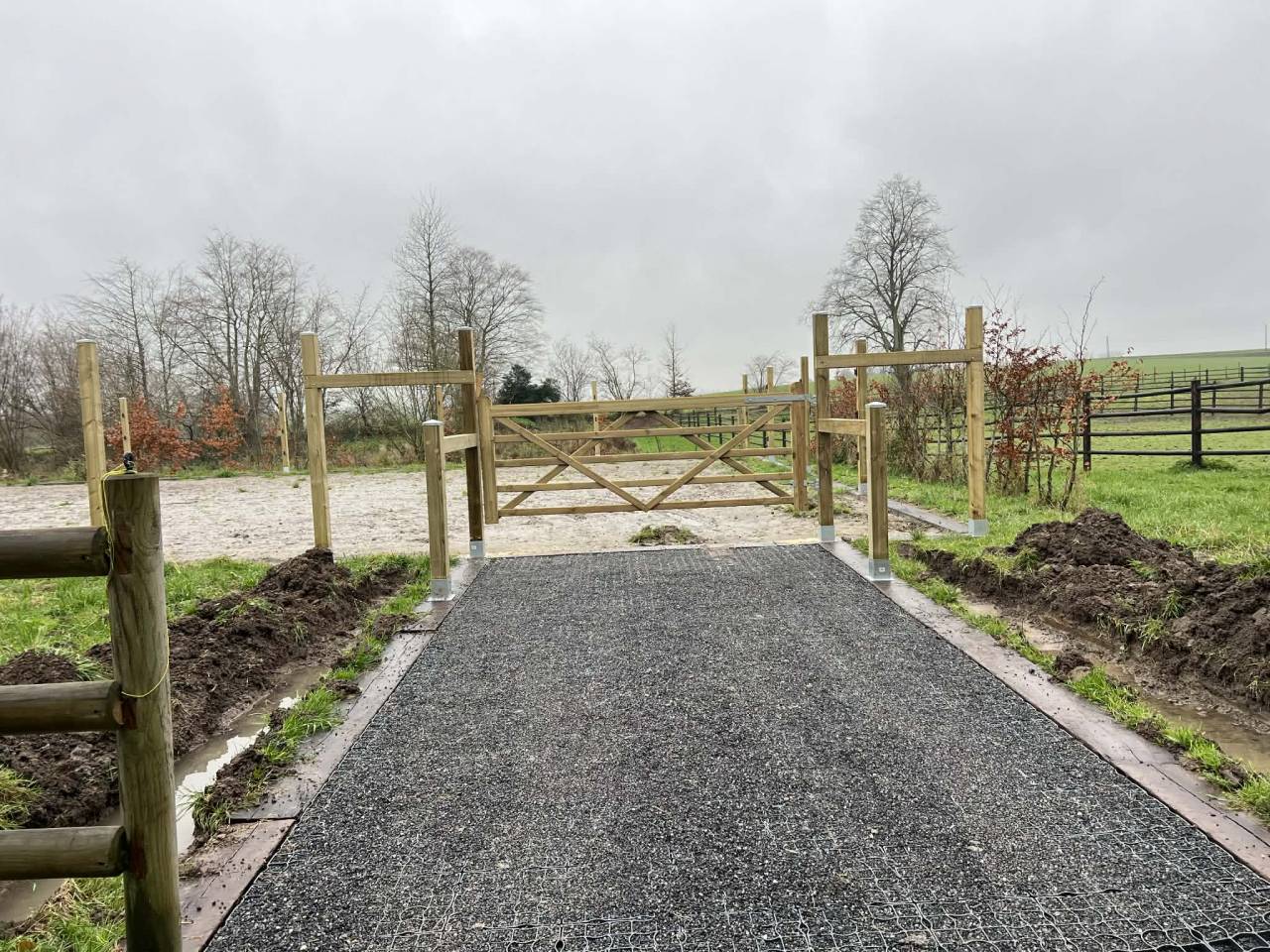 Boxes à louer au Haras de Roch