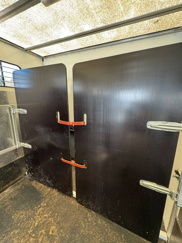 DAF &ndash; PL &ndash; 10 places chevaux 