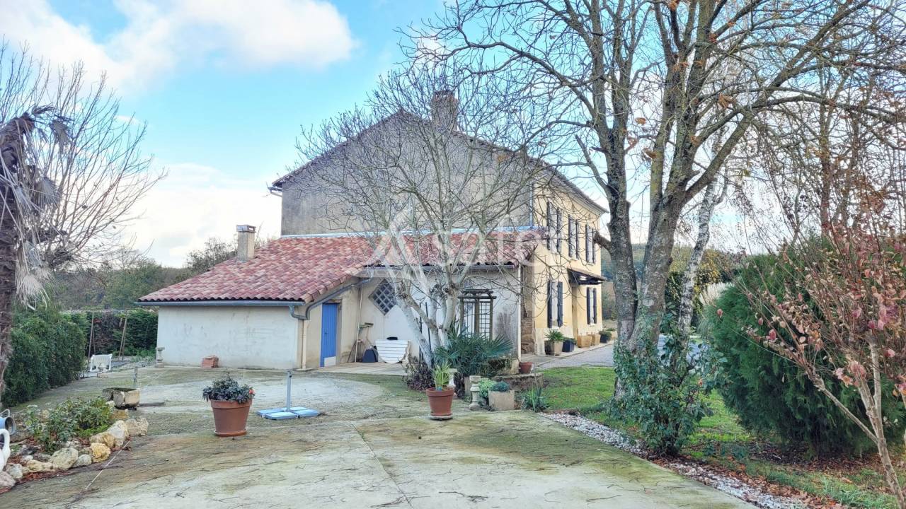 Exploitation agricole 6 ha de terres - Lavaur TARN