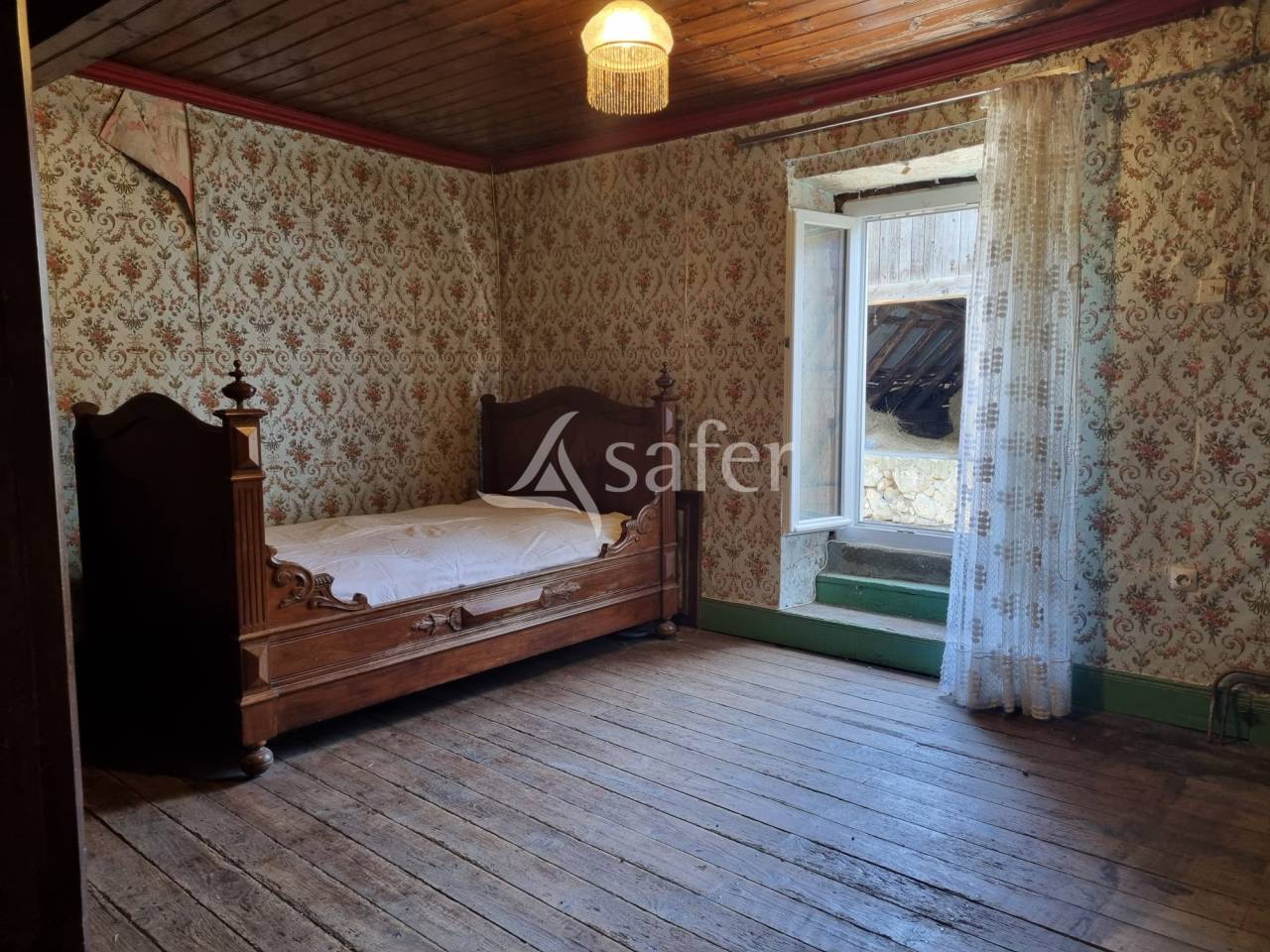 Propri&eacute;t&eacute; agricole sur 7 ha dans la vall&eacute;e du Garbet