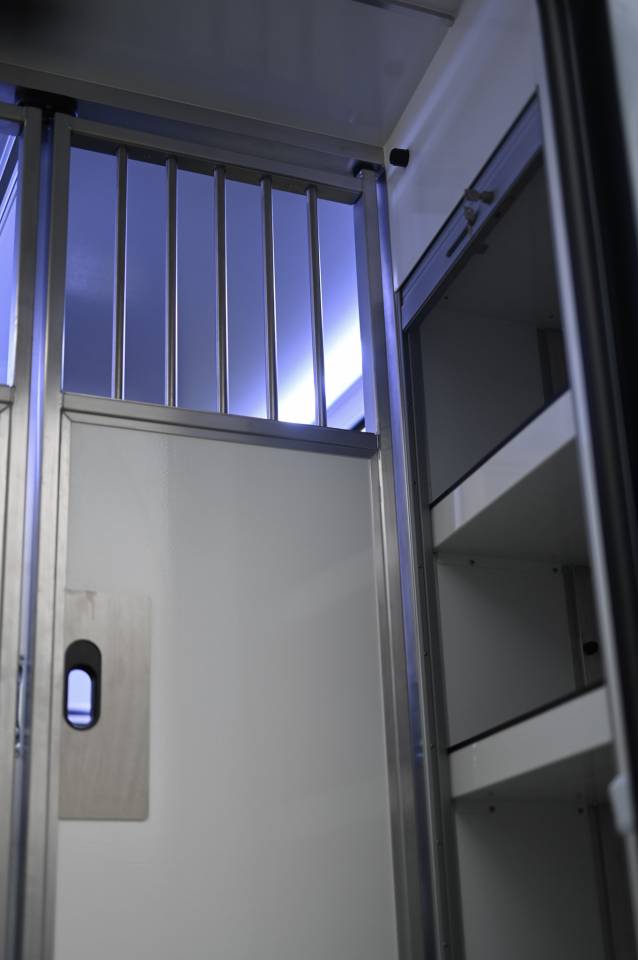 KRISMAR RENAULT MASTER - 170CV - 5PLACES - STALLE