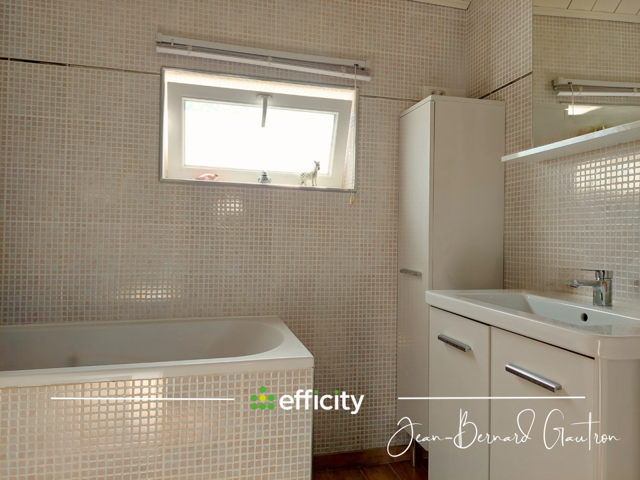 4 PIÈCES - 115.0 m² - MAISON en PIERRE - 4,7 HA