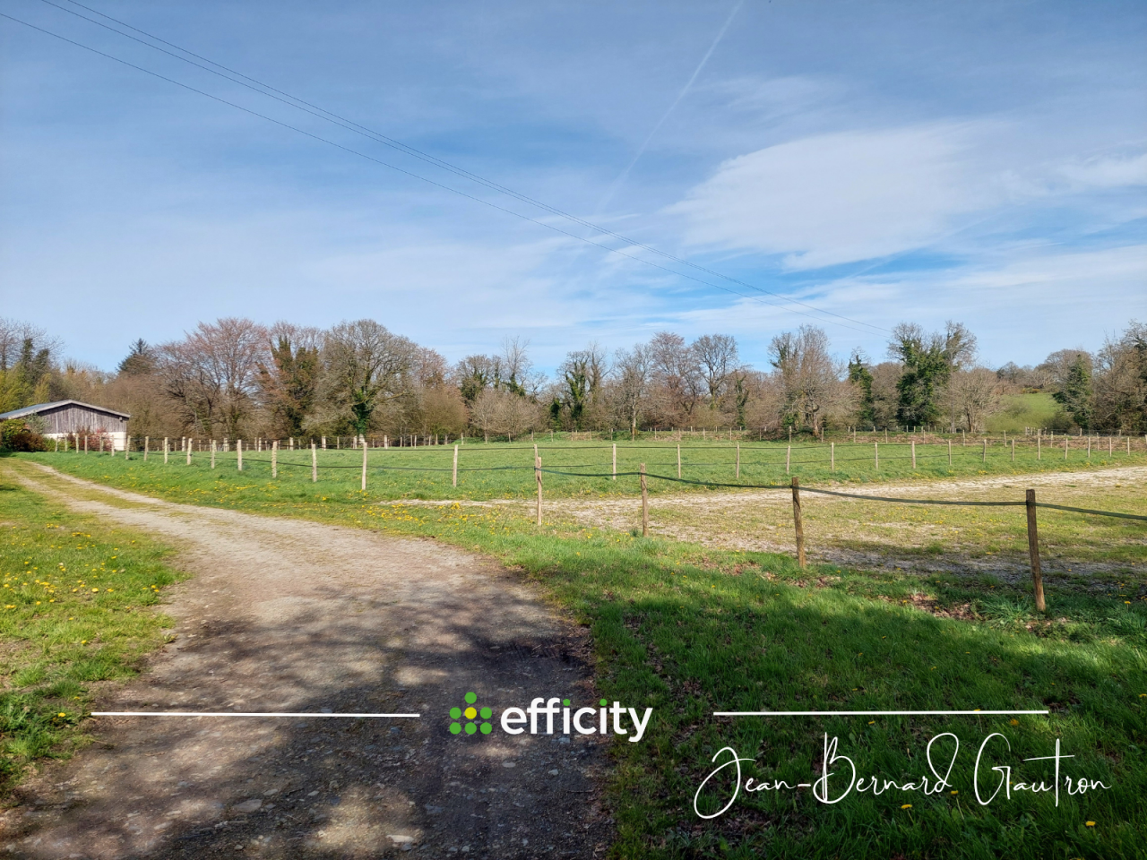  CORPS de FERME - 144 m&sup2; - &Eacute;CURIE - CARRI&Egrave;RE - 1.87 HA