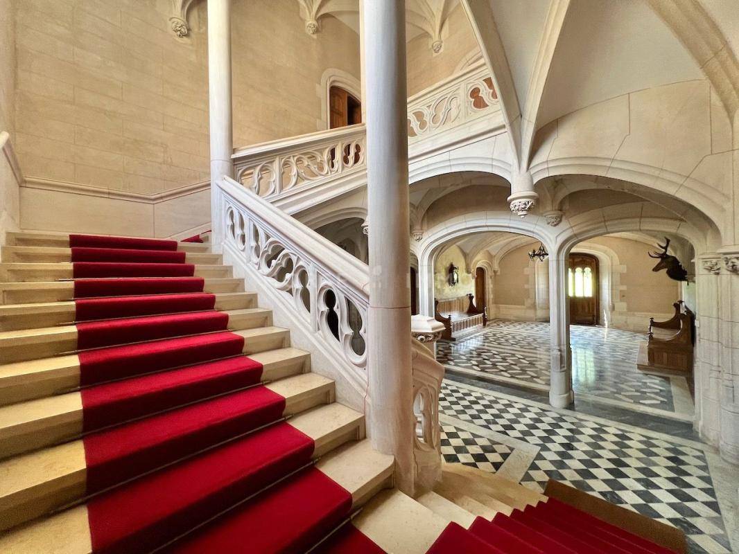 Chateau class&eacute; 130ha