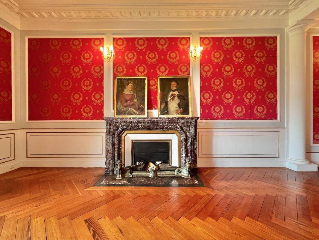 Chateau class&eacute; 130ha