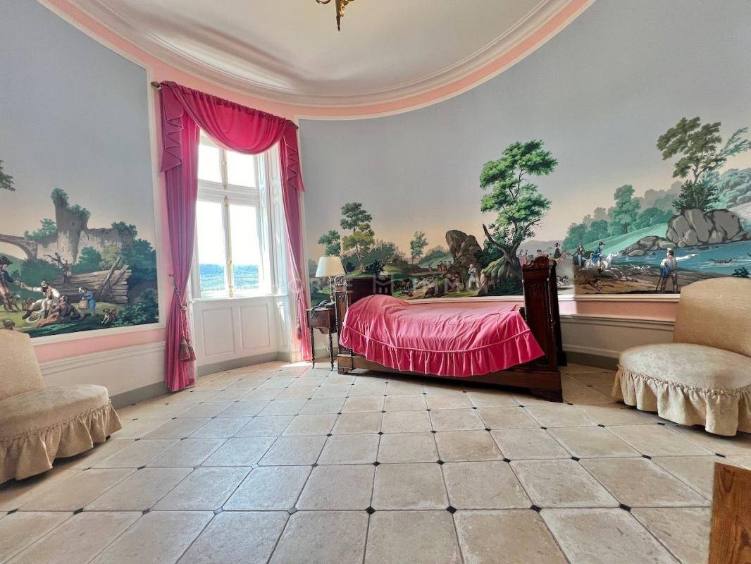 Chateau class&eacute; 130ha