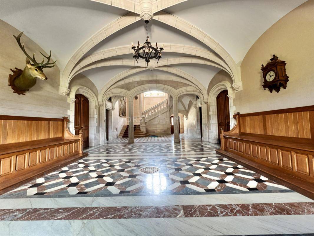 Chateau class&eacute; 130ha